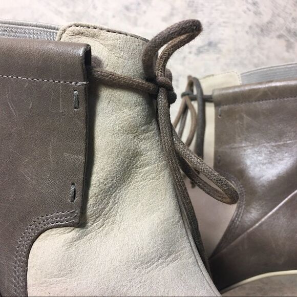 TSUBO Women's Khepri Ankle Boot - Picture 9 of 11